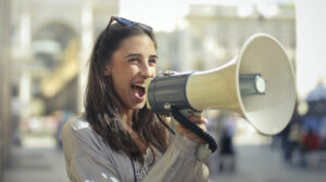 Why-Keeping-Up-With-Offline-Marketing-Is-Still-Important