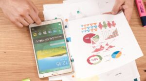 How to Make Your Business AI-Ready A Guide to Modern Analytics, AI, and Governance at Scale