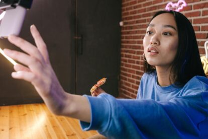 Live Commerce The Future of Online Shopping is Streaming Now